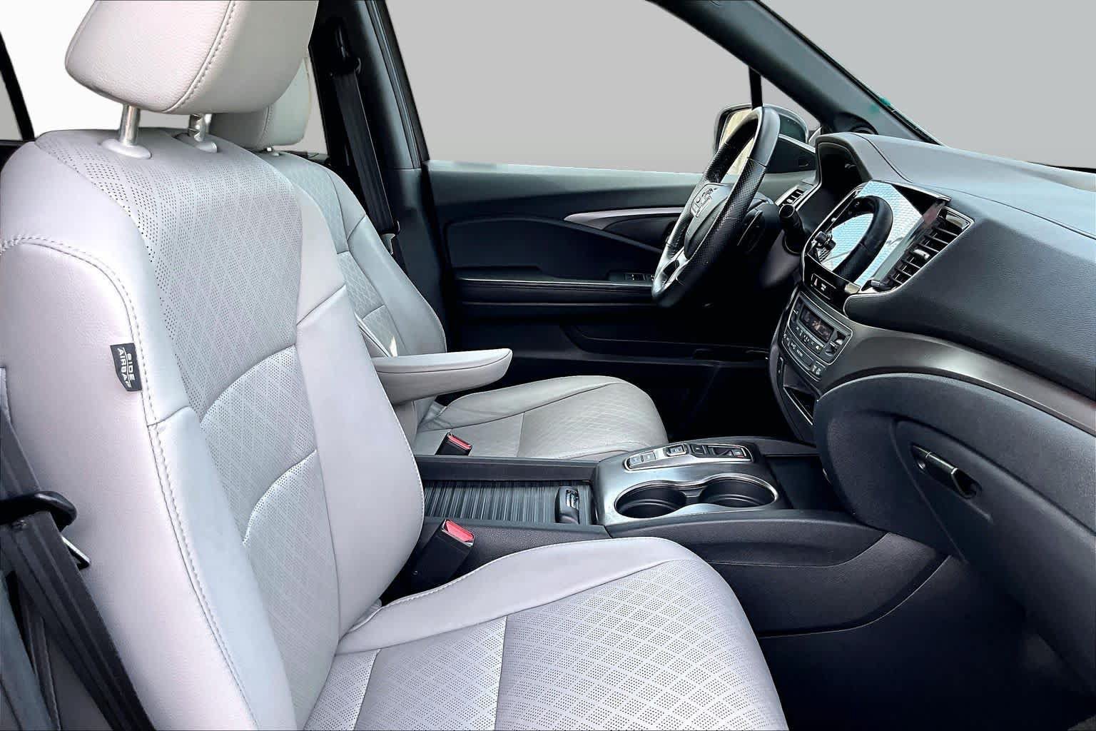 Used 2020 Honda Passport EX-L image 11