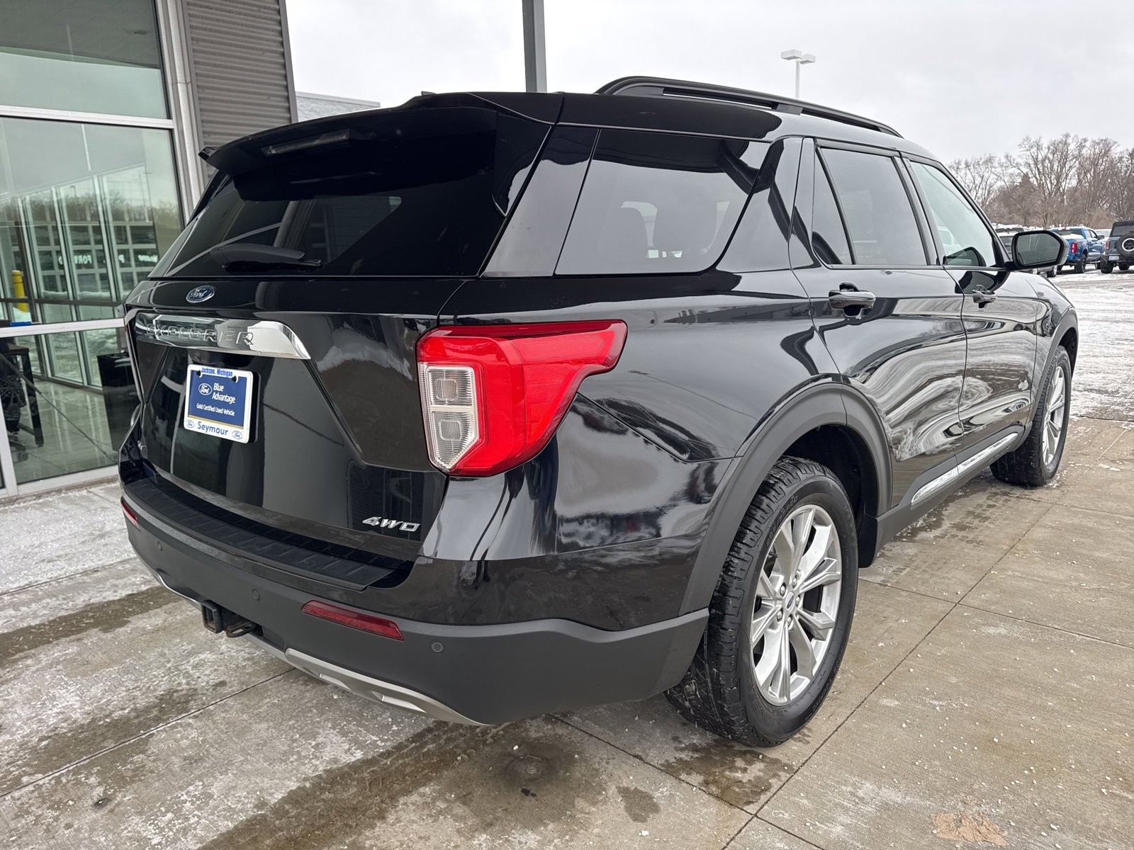 Certified 2023 Ford Explorer XLT w/ Equipment Group 202A image 8