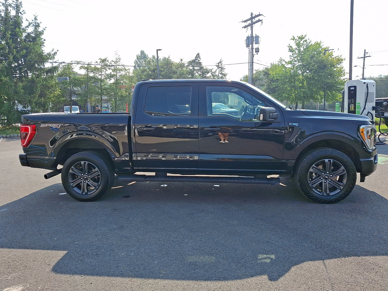 Certified 2023 Ford F150 XLT w/ Equipment Group 302A High AWD/4WD image 4