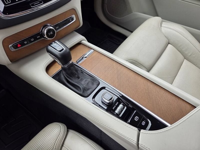 Used 2020 Volvo XC90 T6 Inscription AWD/4WD image 29