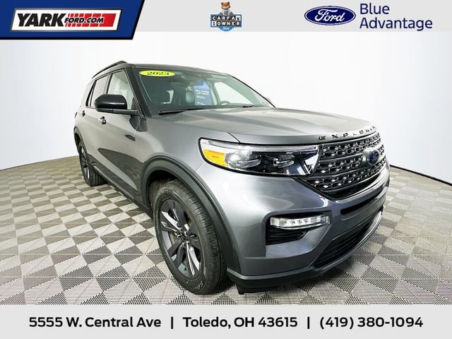 Certified 2023 Ford Explorer XLT w/ Equipment Group 202A image 7