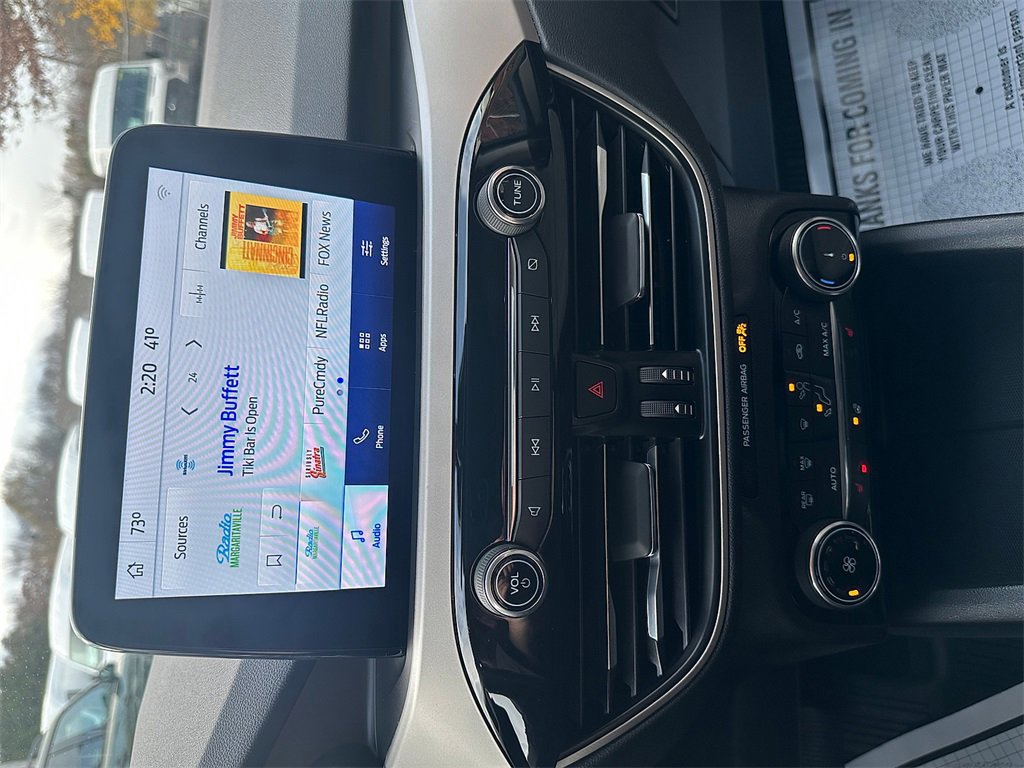 Certified 2022 Ford Escape SE w/ Cold Weather Package image 10