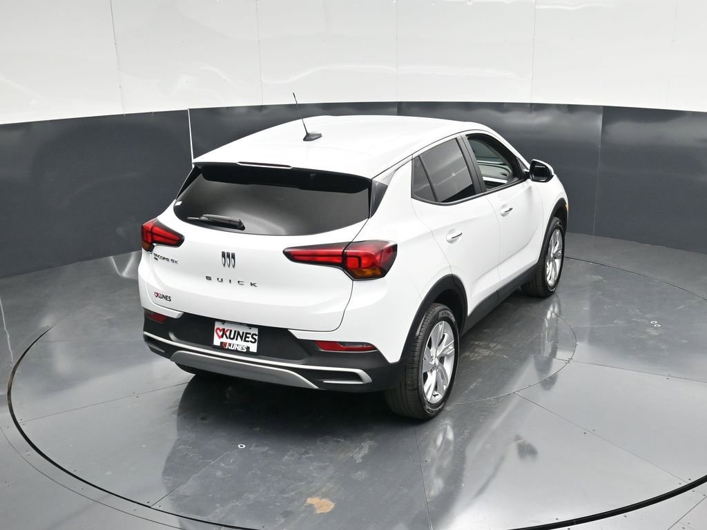 Used 2025 Buick Encore GX Preferred AWD/4WD image 34