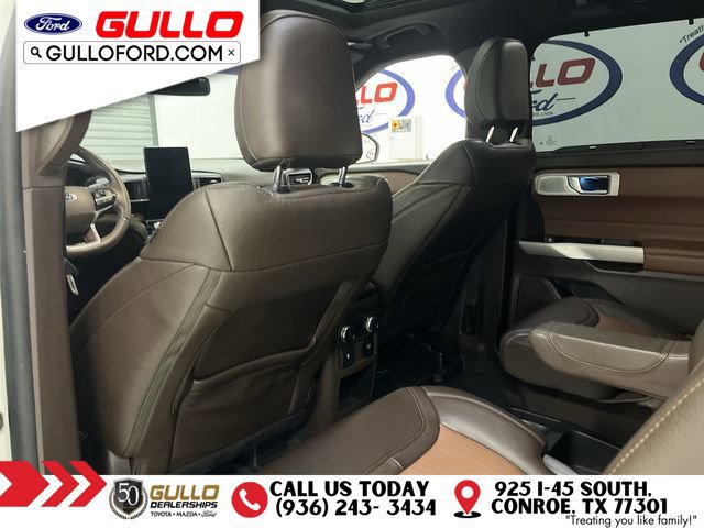 Certified 2021 Ford Explorer King Ranch w/ Premium Technology Package RWD image 15