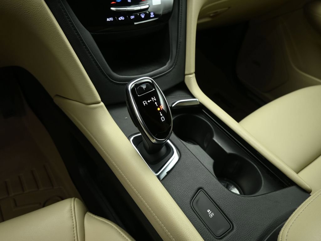 Used 2017 Cadillac XT5 FWD image 17