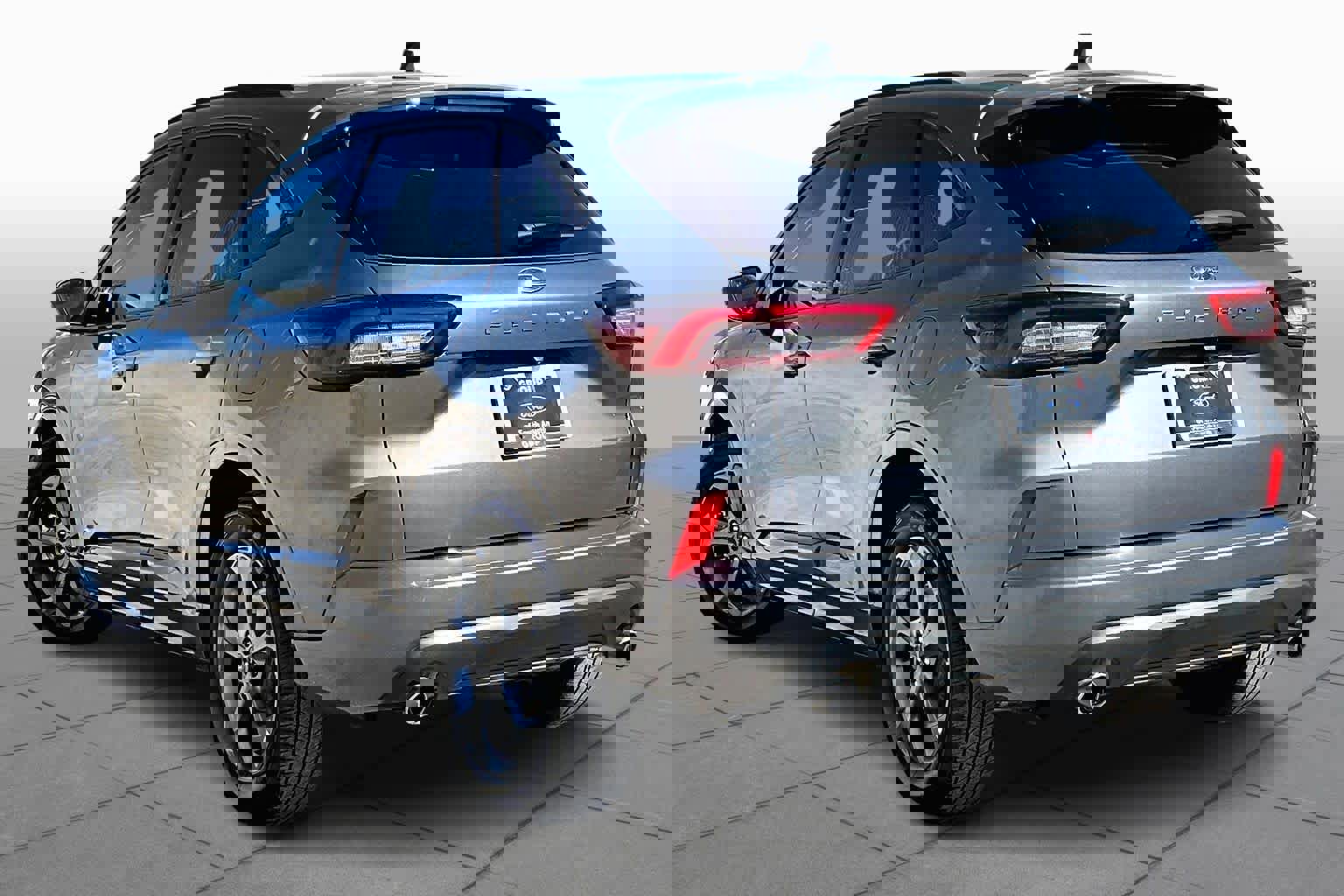 Certified 2023 Ford Escape ST-Line image 4