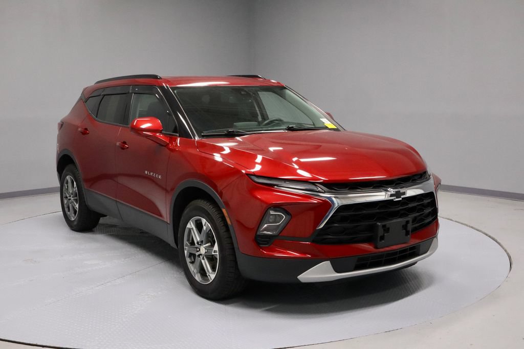 Used 2023 Chevrolet Blazer LT w/ Convenience Package AWD/4WD image 1