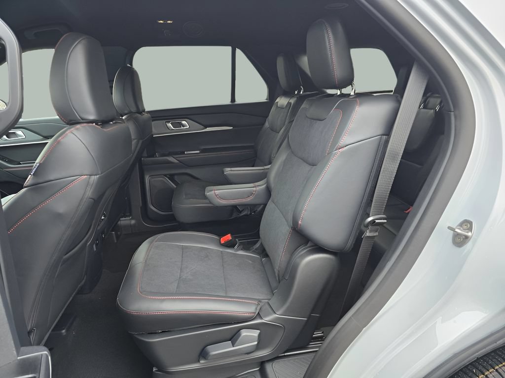 Certified 2026 Ford Explorer ST AWD/4WD image 12