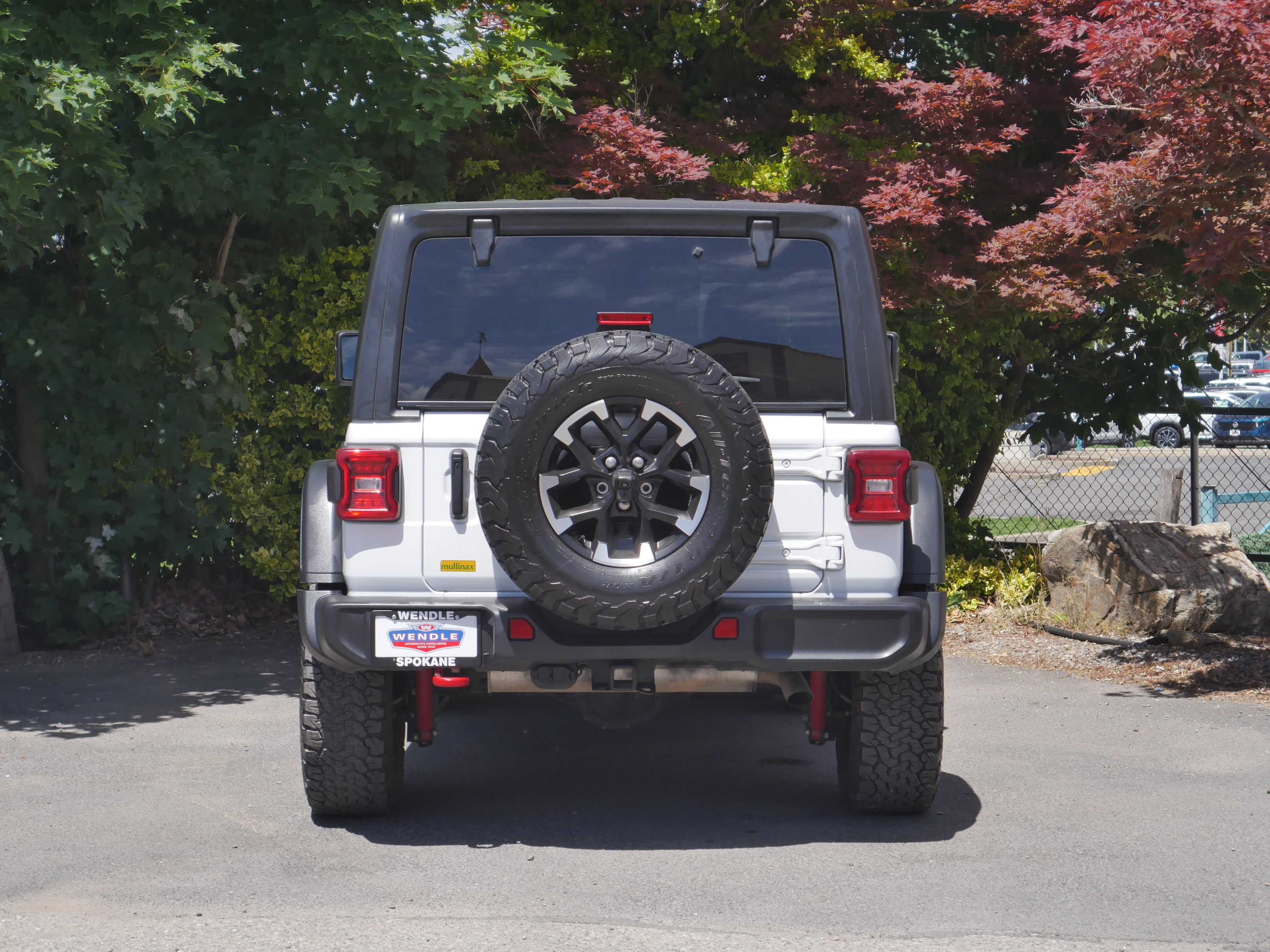 Used 2024 Jeep Wrangler Rubicon w/ Technology Group AWD/4WD image 22