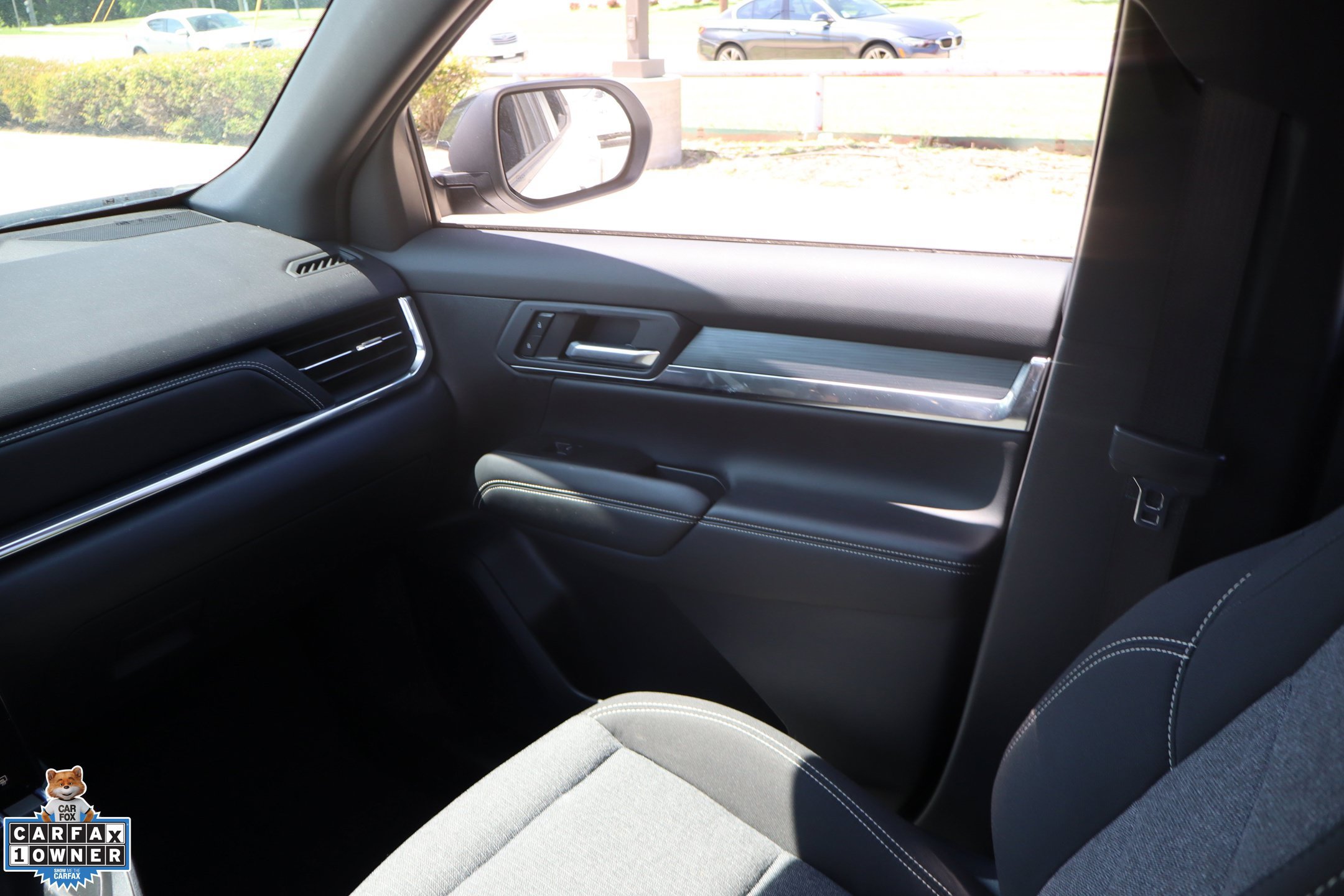 Used 2026 GMC Terrain Elevation AWD/4WD image 23