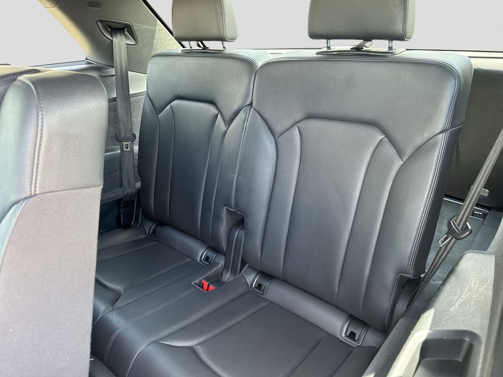 Used 2018 Audi Q7 3.0T Prestige w/ Prestige Package AWD/4WD image 29