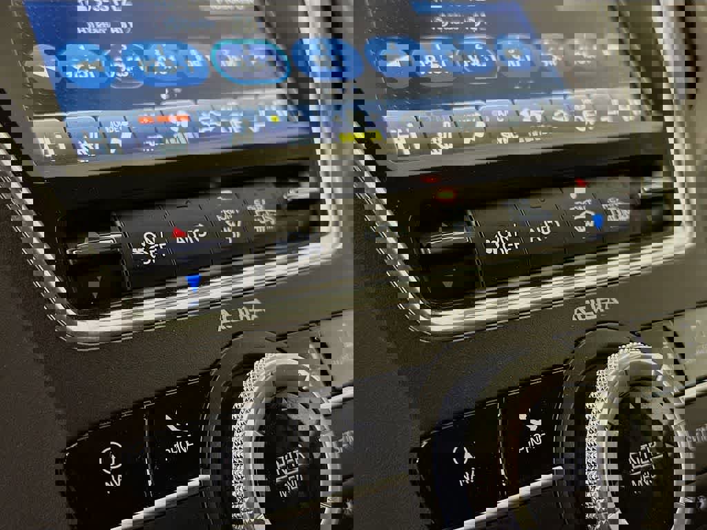 Used 2020 Acura MDX SH-AWD w/ Technology Package image 21