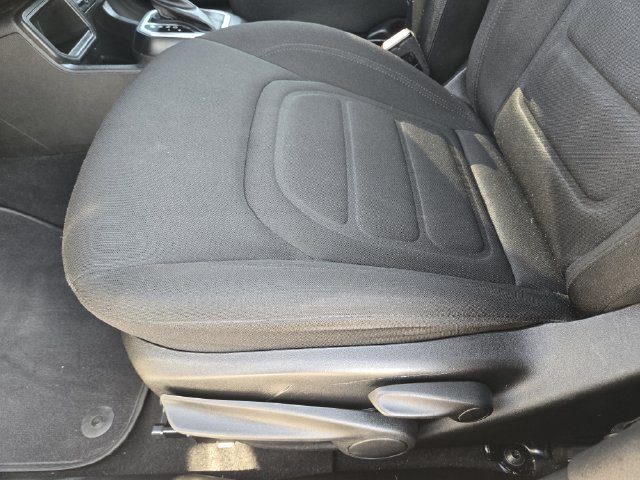 Used 2021 Jeep Renegade Latitude FWD image 23