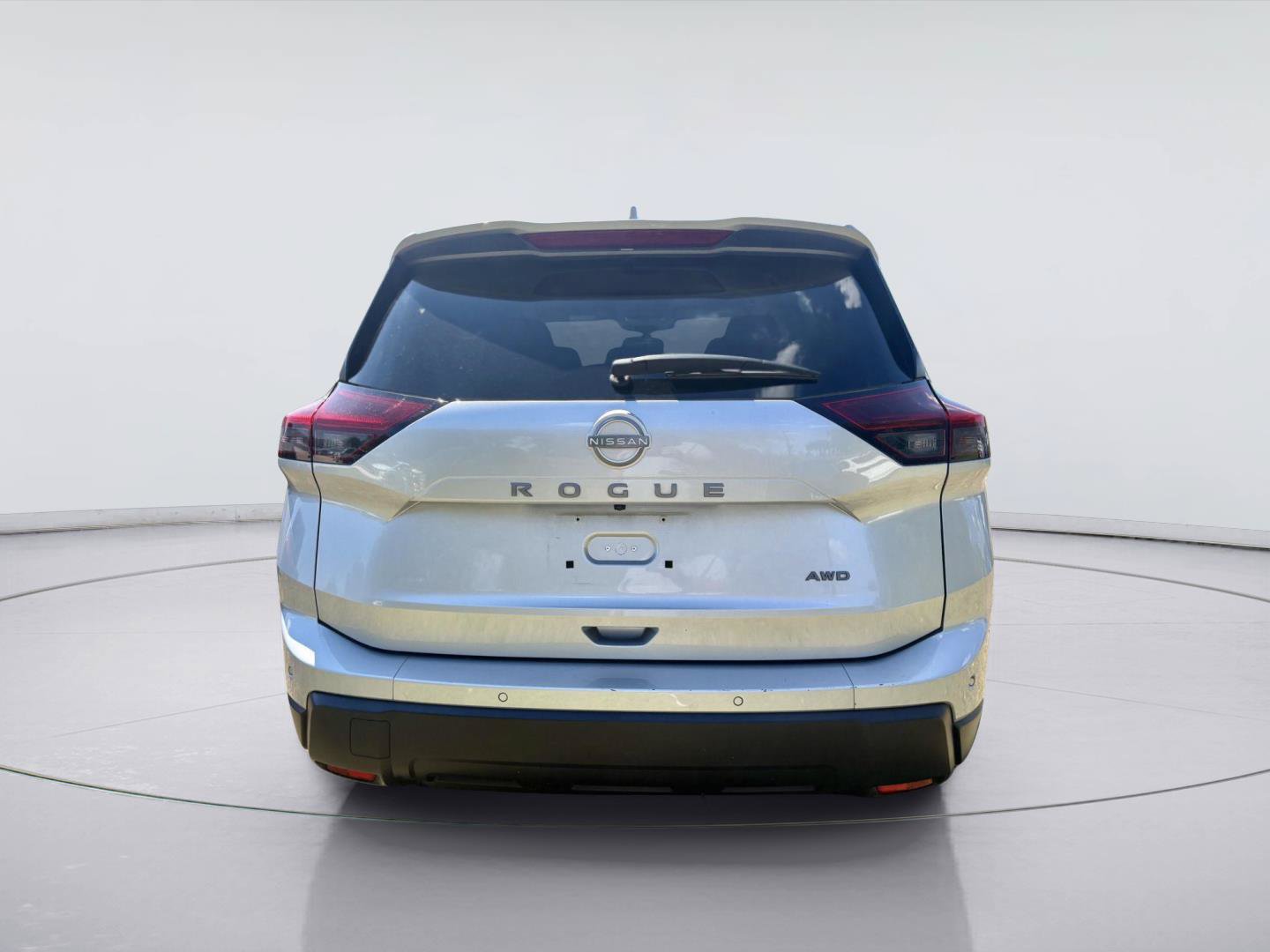 Used 2025 Nissan Rogue SV AWD/4WD image 7