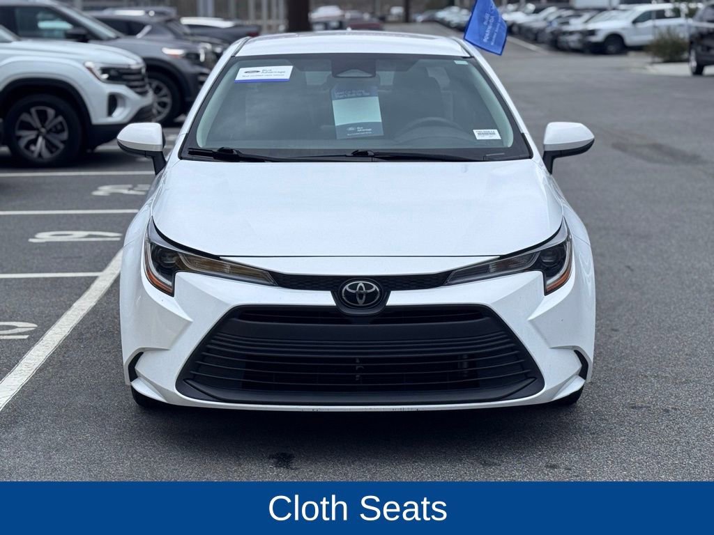 Used 2023 Toyota Corolla LE video 2