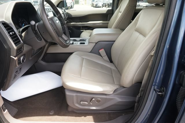 Certified 2019 Ford Expedition Max XLT w/ Equipment Group 202A RWD image 9