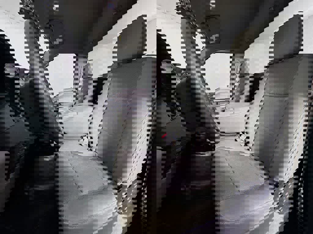 Certified 2017 Ford F150 XL w/ Equipment Group 101A Mid image 15