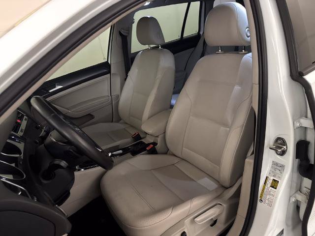Used 2018 Volkswagen Golf SE FWD image 18