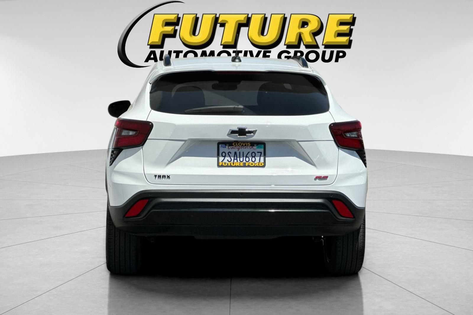 Used 2025 Chevrolet Trax RS w/ Driver Confidence Package FWD image 4