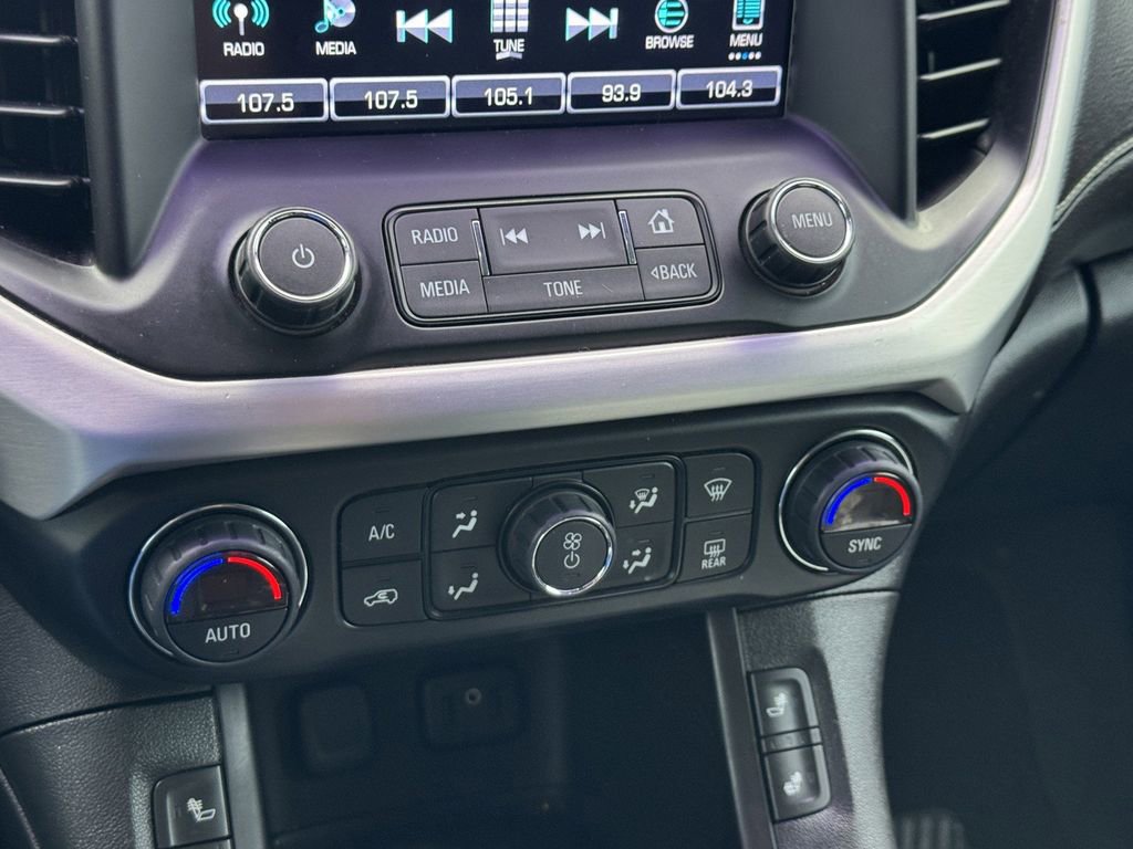 Used 2017 GMC Acadia SLT FWD image 15