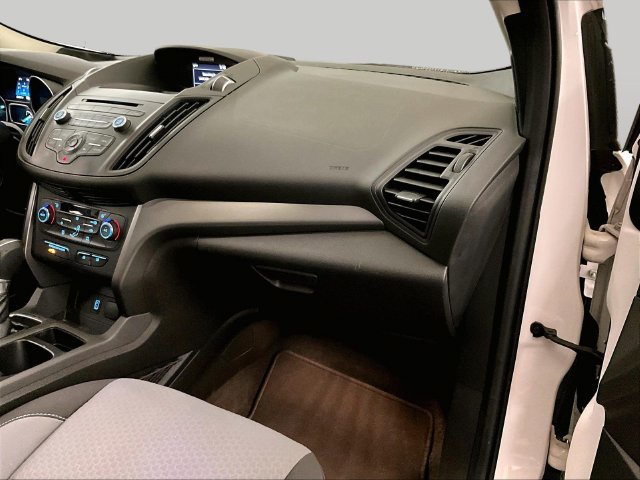 Certified 2017 Ford Escape SE AWD/4WD image 15