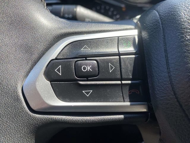 Used 2024 Jeep Compass Latitude AWD/4WD image 21