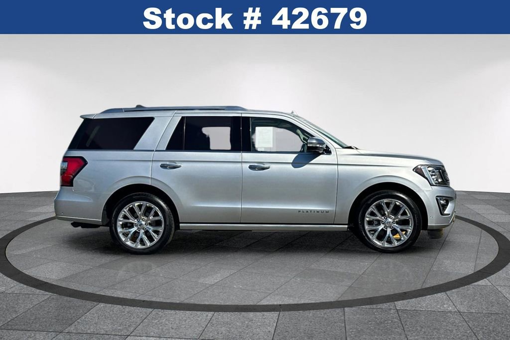 Certified 2018 Ford Expedition Platinum image 3