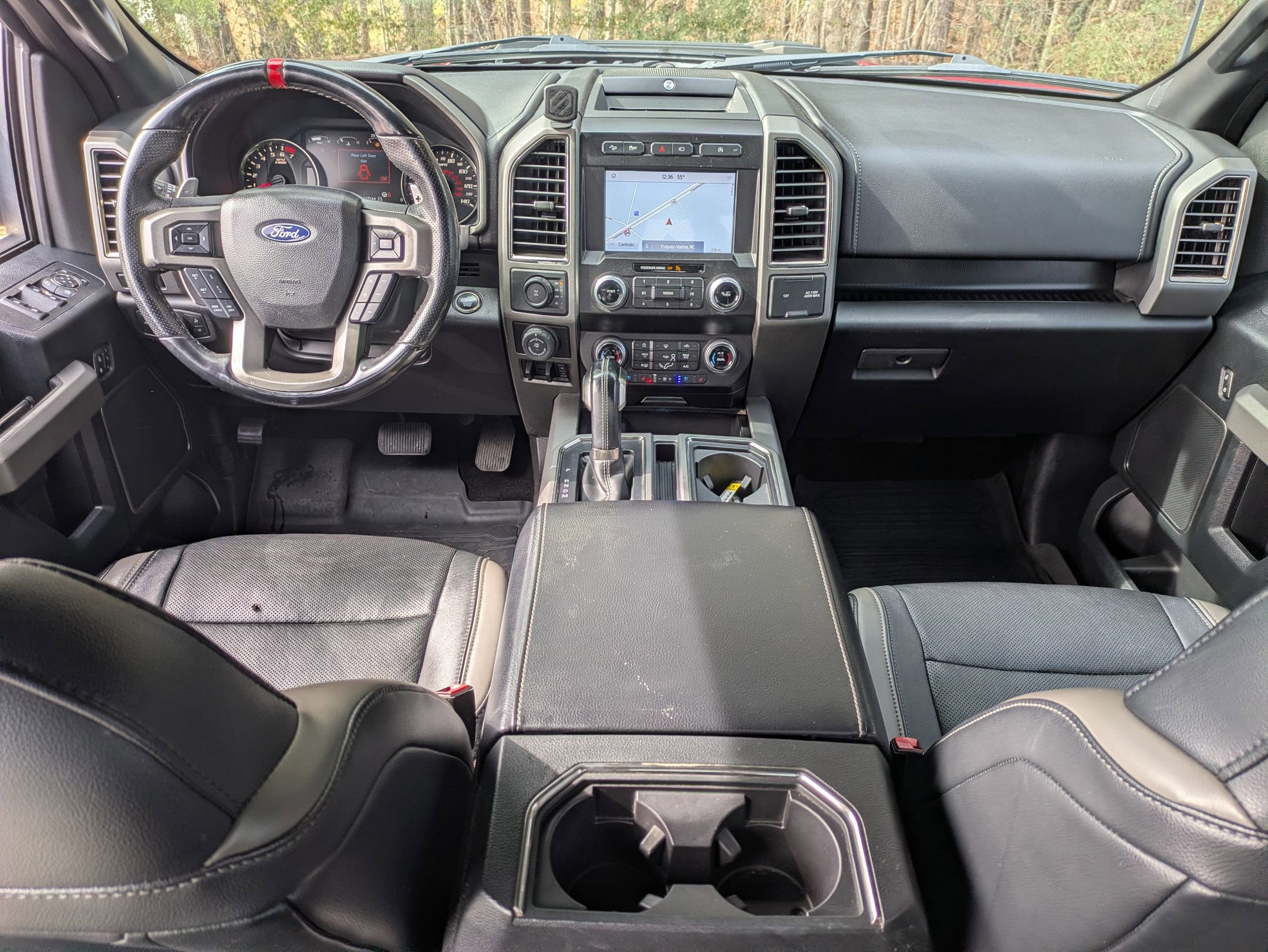 Certified 2018 Ford F150 Raptor w/ Equipment Group 802A Luxury image 31