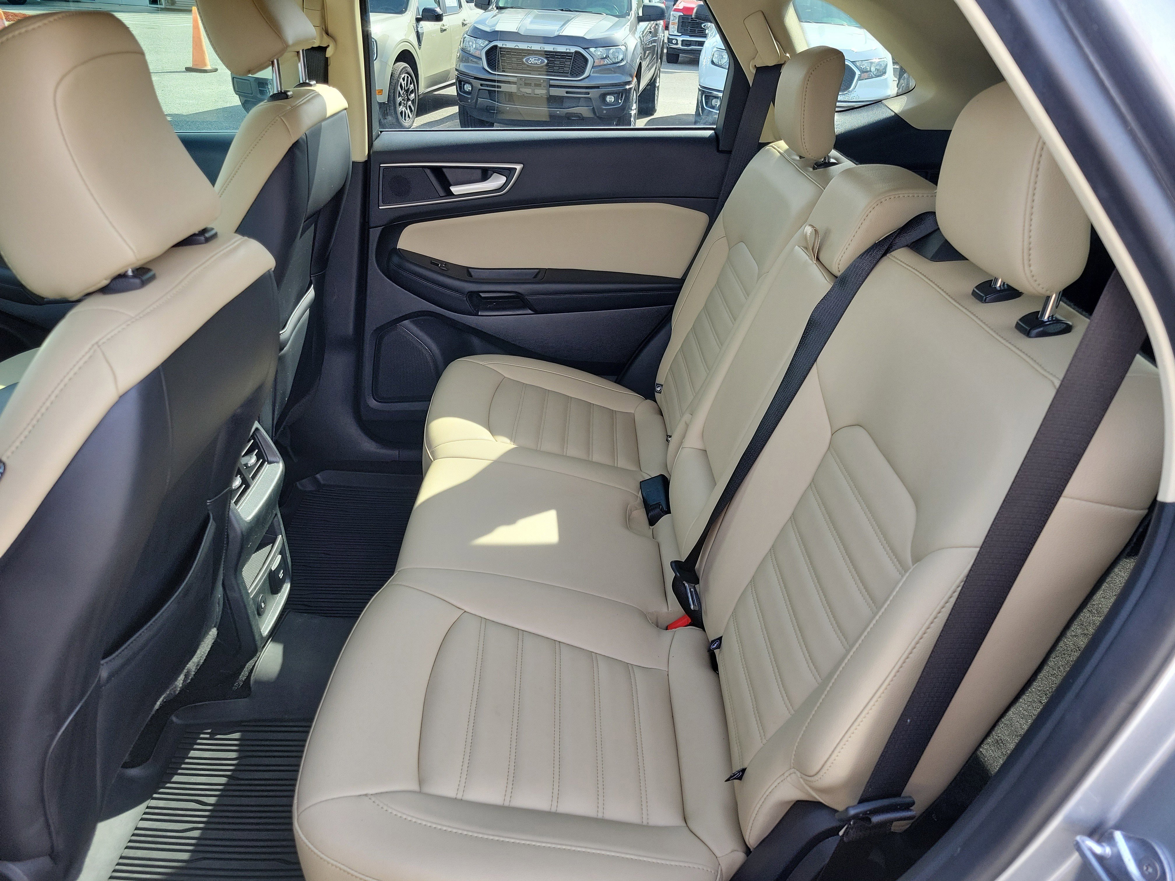 Certified 2024 Ford Edge SEL w/ Convenience Package image 23