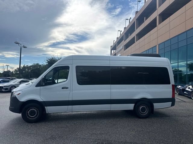 Used 2025 Mercedes-Benz Sprinter 2500 image 2