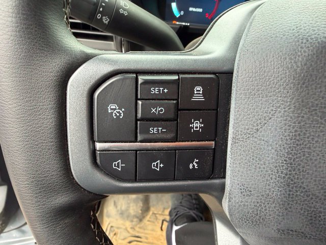 Certified 2025 Ford F450 Lariat w/ Lariat Ultimate Package AWD/4WD image 23