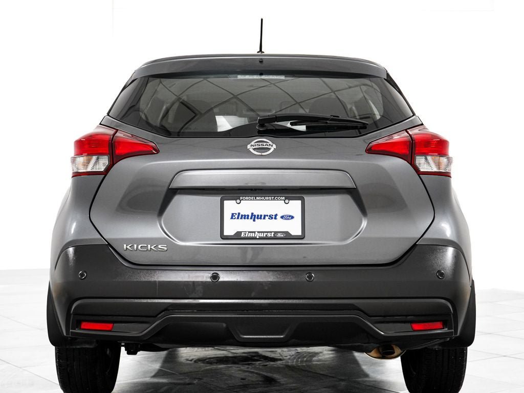 Used 2020 Nissan Kicks S FWD image 6