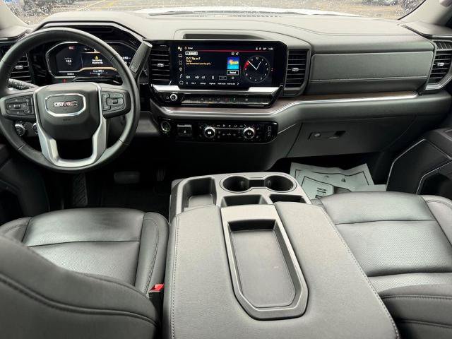 Used 2025 GMC Sierra 1500 SLT AWD/4WD image 10