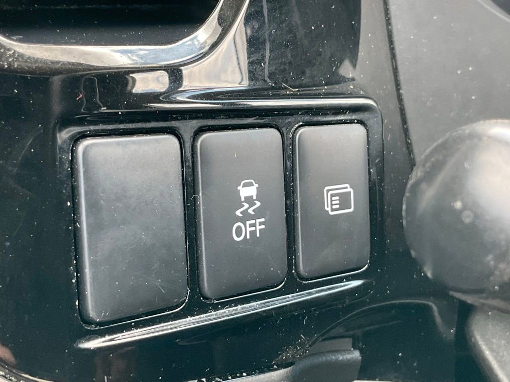 Used 2019 Mitsubishi Outlander ES image 13