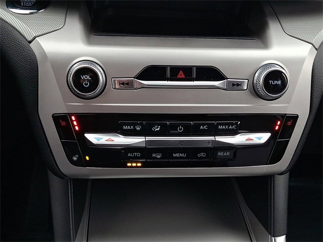 Certified 2022 Ford Explorer XLT w/ Equipment Group 202A image 16