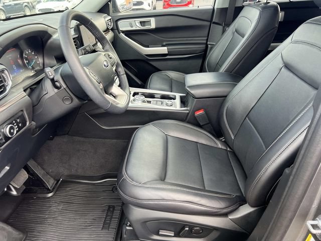 Certified 2024 Ford Explorer Limited w/ Equipment Group 301A AWD/4WD image 21