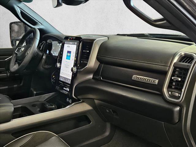 Used 2025 RAM 2500 Laramie AWD/4WD image 22