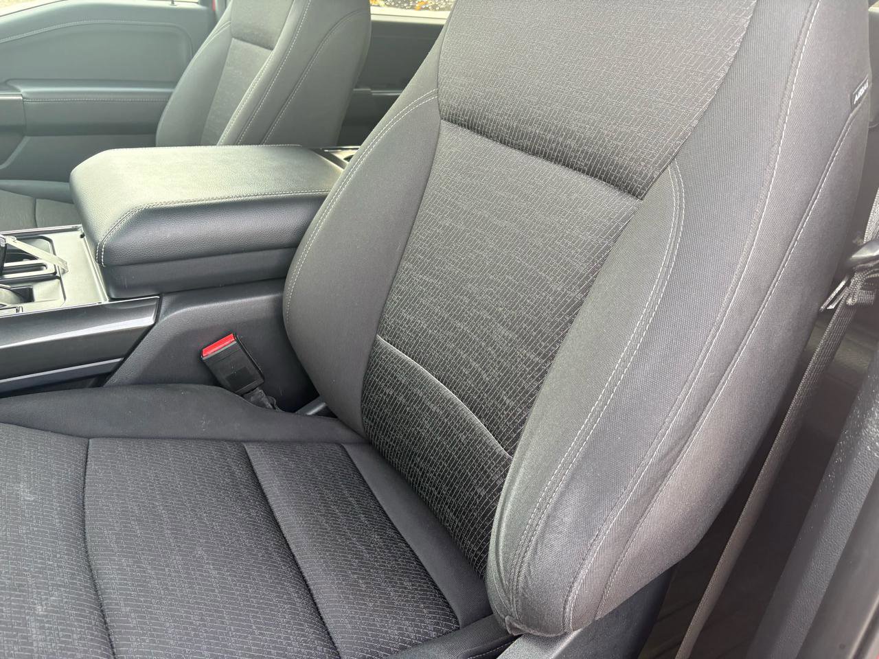 Certified 2021 Ford F150 XLT w/ Equipment Group 302A High image 21