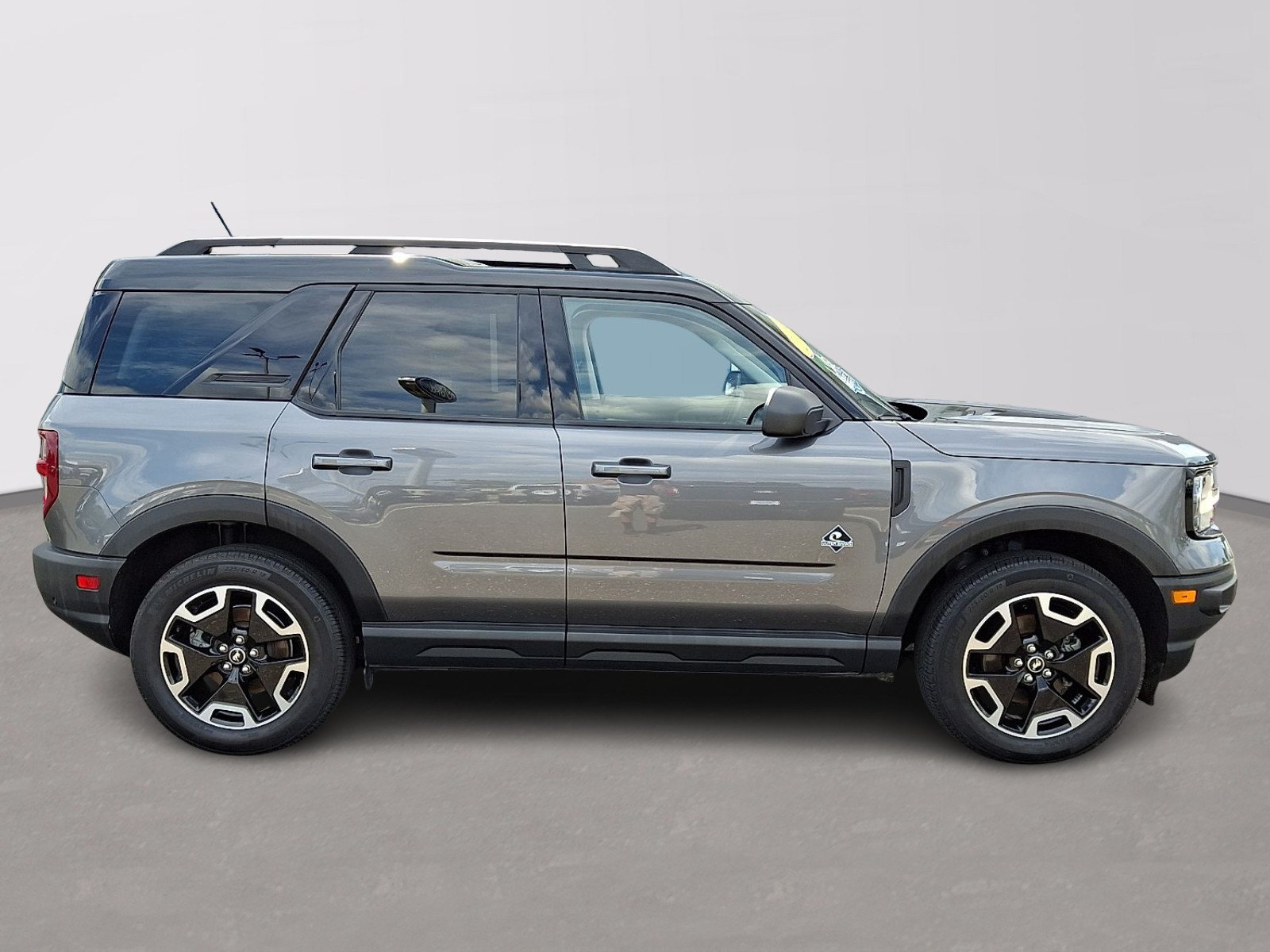 Certified 2024 Ford Bronco Sport Outer Banks w/ Tech Package AWD/4WD image 7