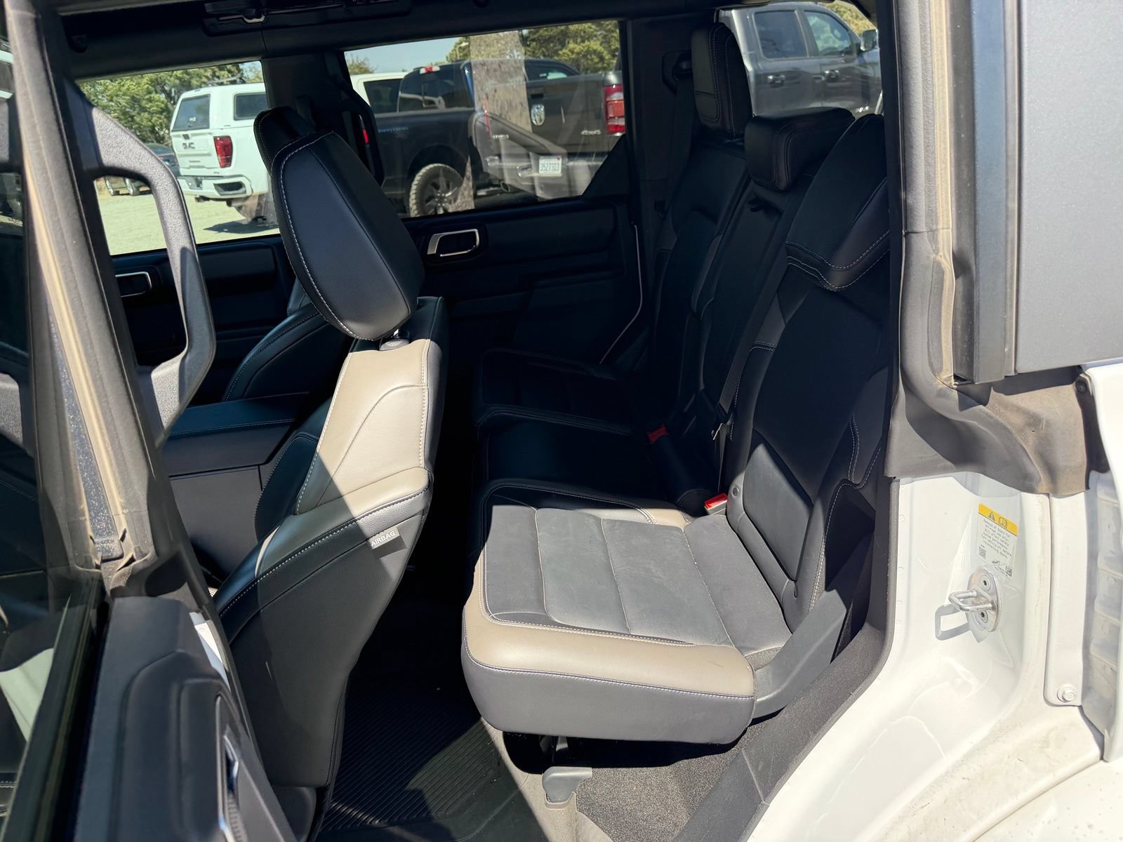 Certified 2025 Ford Bronco Outer Banks AWD/4WD image 12