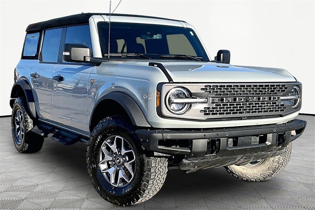 Certified 2024 Ford Bronco Badlands image 5