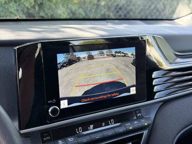 Used 2025 Toyota Camry LE FWD image 27