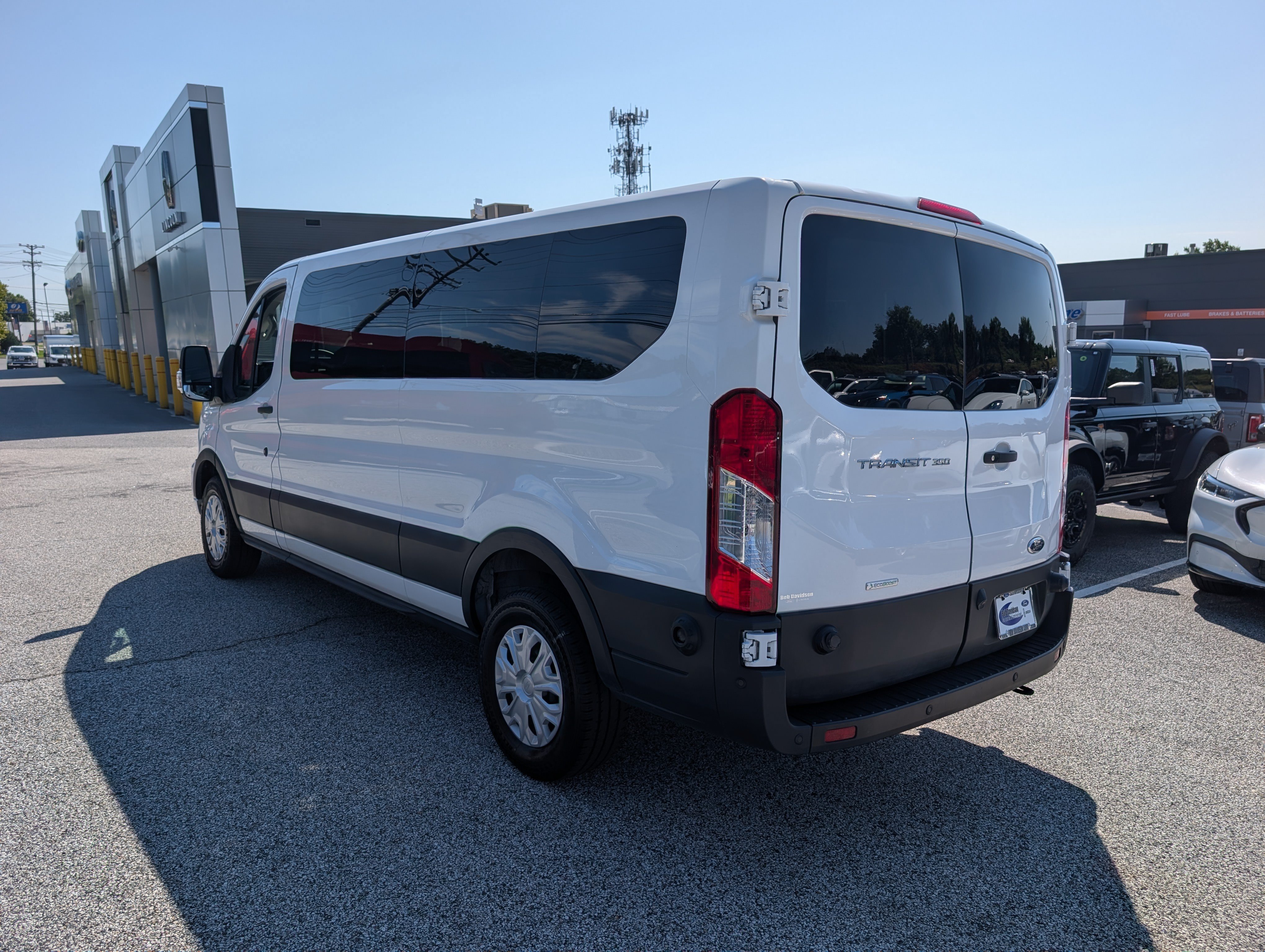 Certified 2024 Ford Transit 350 XLT RWD image 5