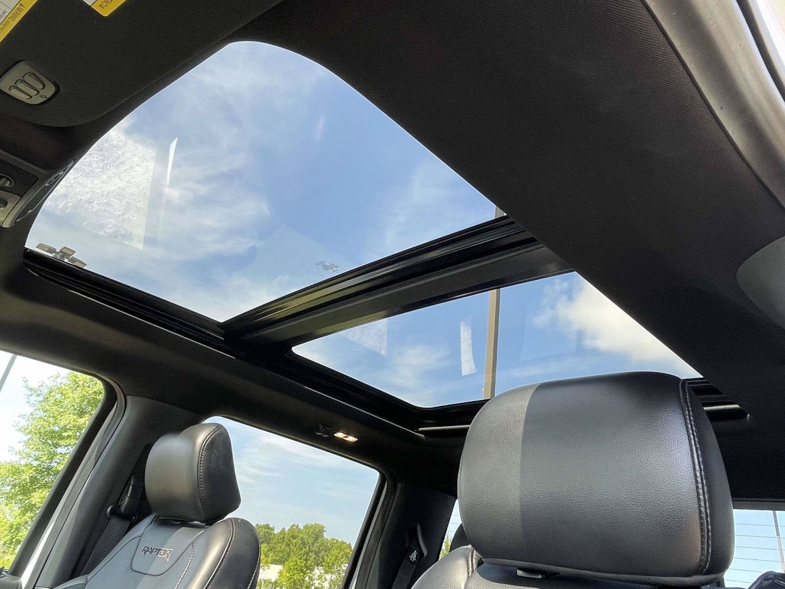 Certified 2019 Ford F150 Raptor w/ Equipment Group 802A Luxury AWD/4WD image 15