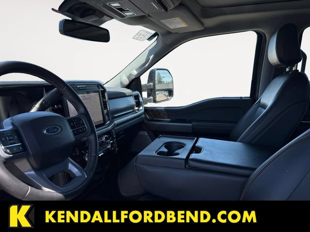 Certified 2025 Ford F350 Lariat w/ FX4 Off-Road Package AWD/4WD image 9