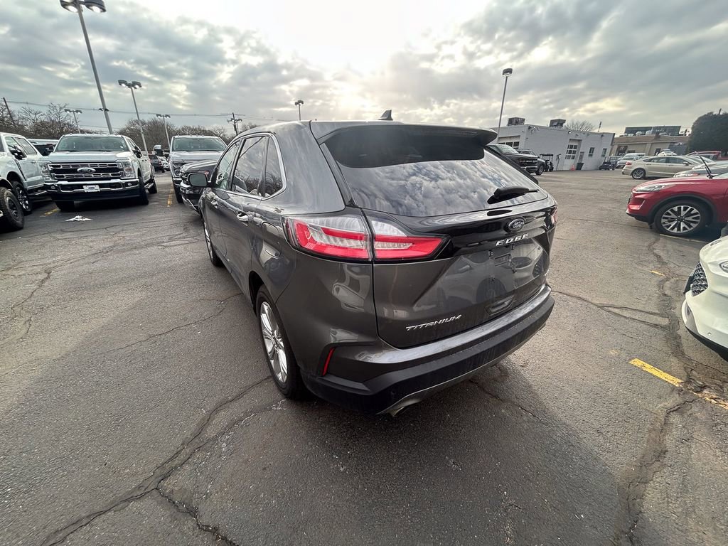 Certified 2024 Ford Edge Titanium AWD/4WD image 3