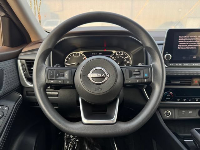 Used 2023 Nissan Rogue SV AWD/4WD image 28