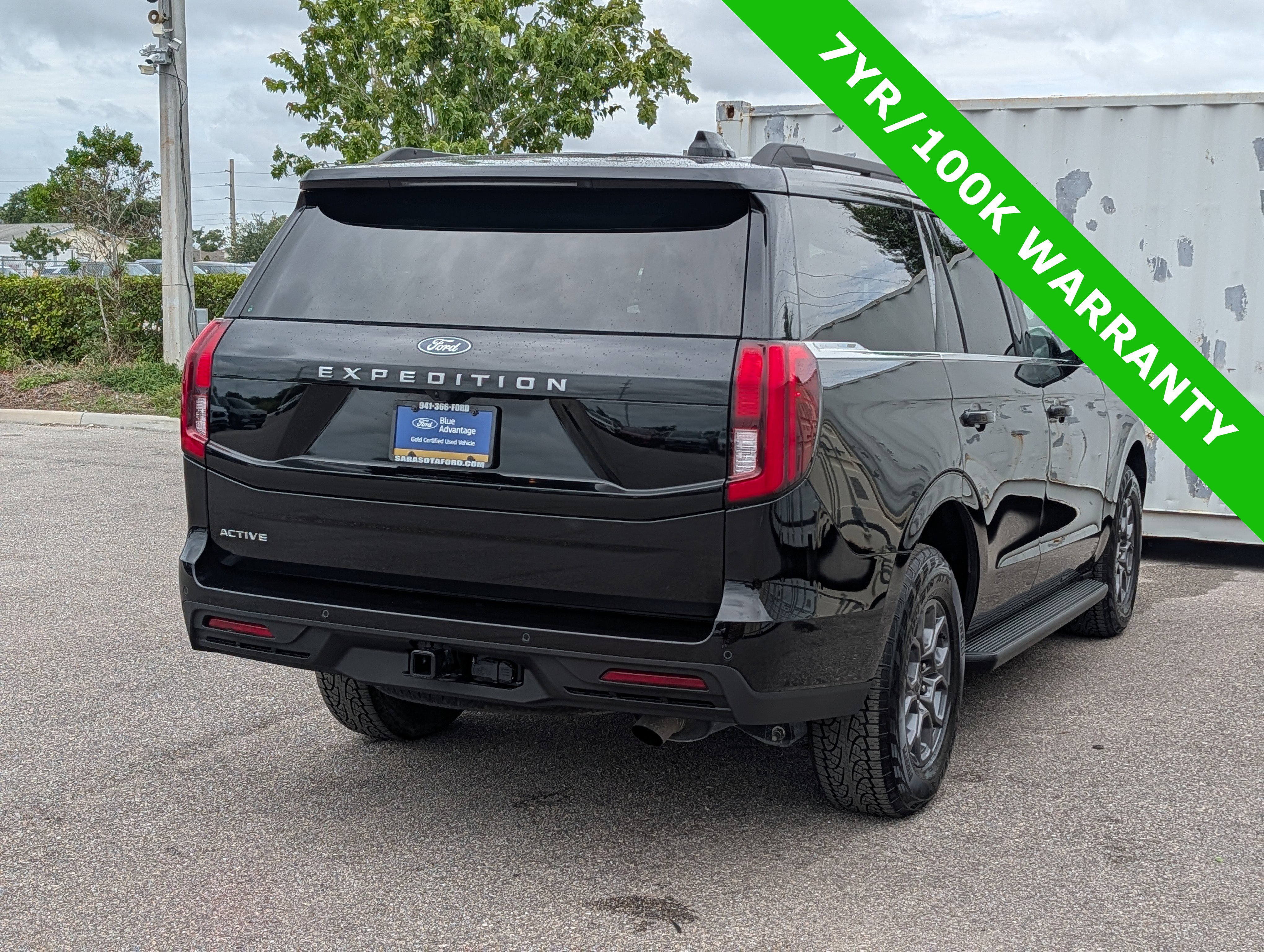 Certified 2025 Ford Expedition Active RWD image 4