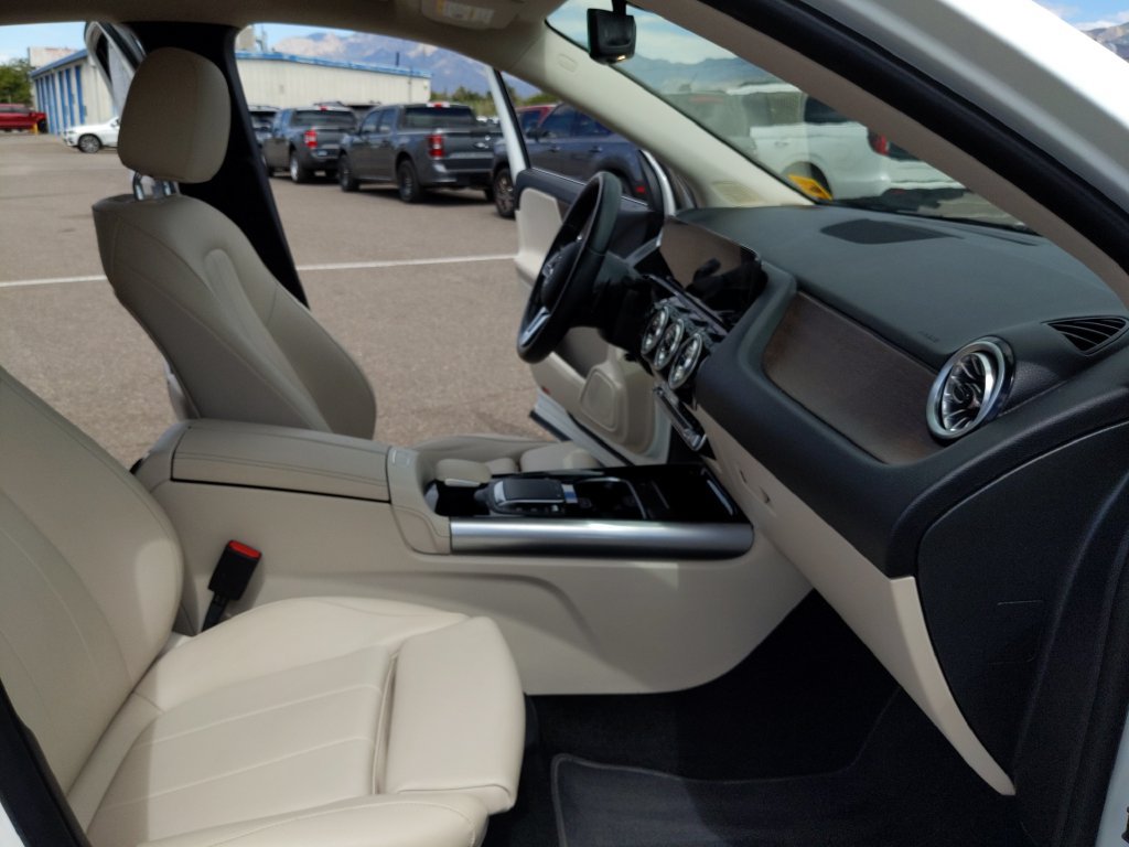 Used 2022 Mercedes-Benz GLA 250 4MATIC image 20