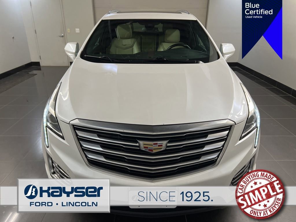 Used 2017 Cadillac XT5 Luxury w/ Driver Awareness Package AWD/4WD image 2